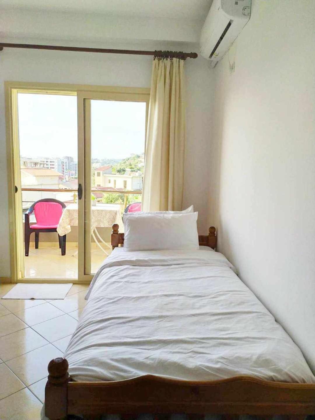 Valbona Apartments Vlorë Exterior foto